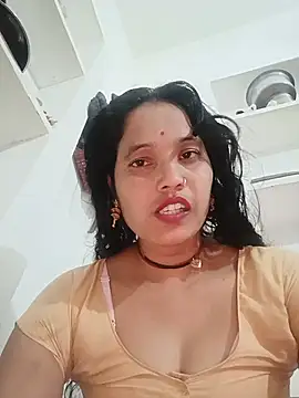 Snapshot of Cuty_tanya chatting on 6, 7, 2026 Cuty tanya online show from 6, 7, 2026