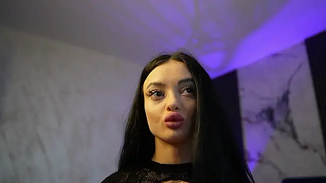 RachelRavee online show from 23, 2, 2026