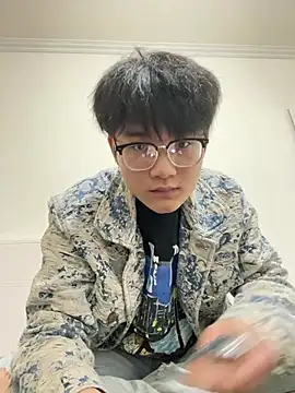 KK-cuteboy online show from 28, 4, 2026