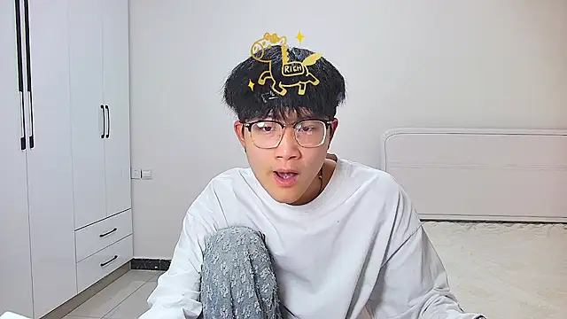 KK-cuteboy online show from 1, 5, 2026