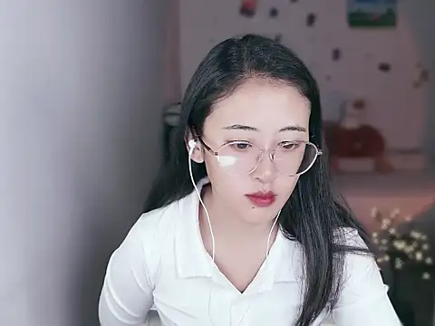 Queena  online show from 15, 1, 2026