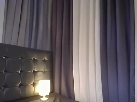 TsUncutAnyah online show from 20, 11, 2025