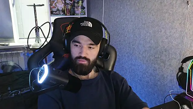 Nik Namee online show from 9, 11, 2025