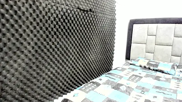 gabi-grey online show from 13, 10, 2025