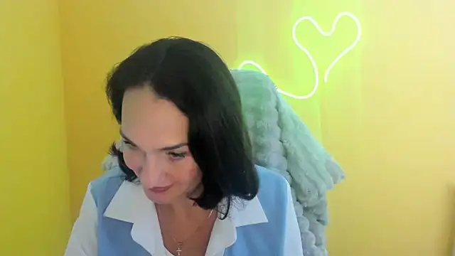 Snapshot of Rosie_Rosee chatting on 27, 10, 2025 Rosie Rosee online show from 27, 10, 2025