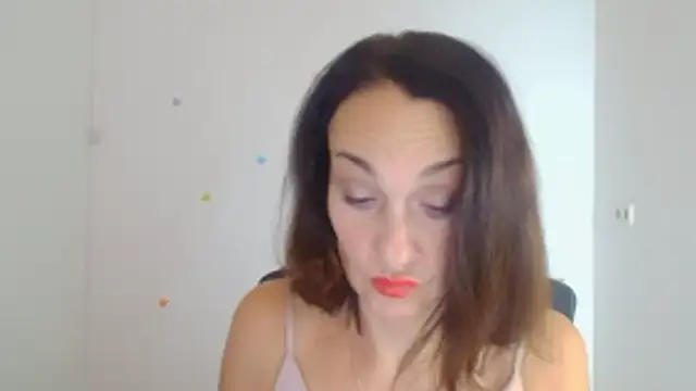 Snapshot of Rosie_Rosee chatting on 10, 11, 2025 Rosie Rosee online show from 10, 11, 2025