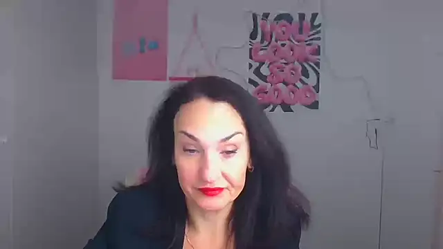 Rosie Rosee online show from 24, 4, 2026