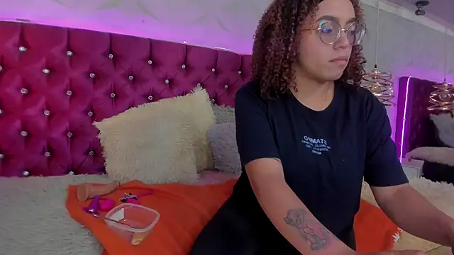 Miamiller 22 online show from 5, 12, 2025