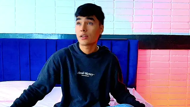 AngelduzZzt online show from 18, 10, 2025