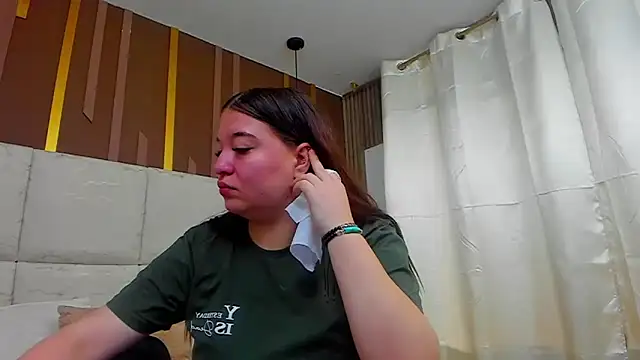 AmbarGills online show from 4, 3, 2026