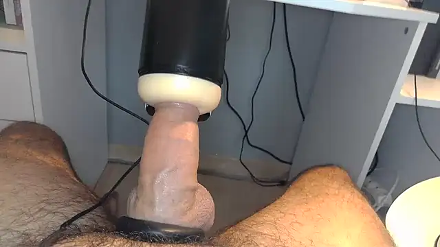 Snapshot of pedrolatino20cm chatting on 28, 7, 2026 pedrolatino20cm online show from 28, 7, 2026