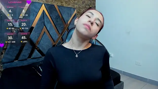 Vittoria Conti  online show from 24, 3, 2026