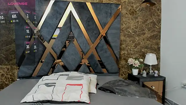 Vittoria Conti  online show from 7, 4, 2026