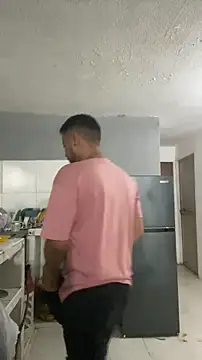 Snapshot of thepicis chatting on 7, 11, 2025 thepicis online show from 7, 11, 2025