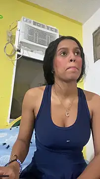 Snapshot of thepicis chatting on 10, 11, 2025 thepicis online show from 10, 11, 2025