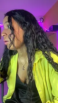 Snapshot of thepicis chatting on 14, 11, 2025 thepicis online show from 14, 11, 2025