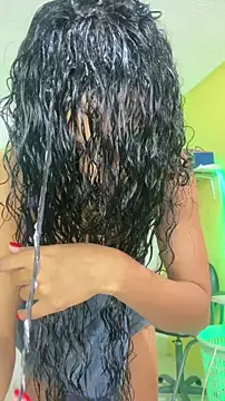 Snapshot of thepicis chatting on 15, 11, 2025 thepicis online show from 15, 11, 2025