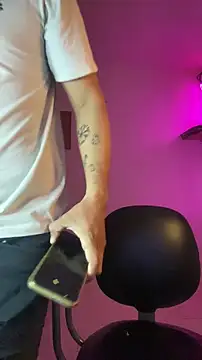 Snapshot of thepicis chatting on 21, 11, 2025 thepicis online show from 21, 11, 2025