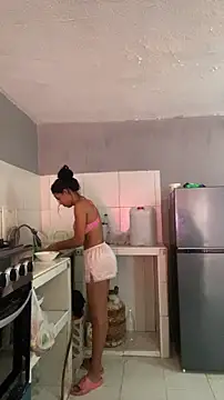 Snapshot of thepicis chatting on 30, 11, 2025 thepicis online show from 30, 11, 2025