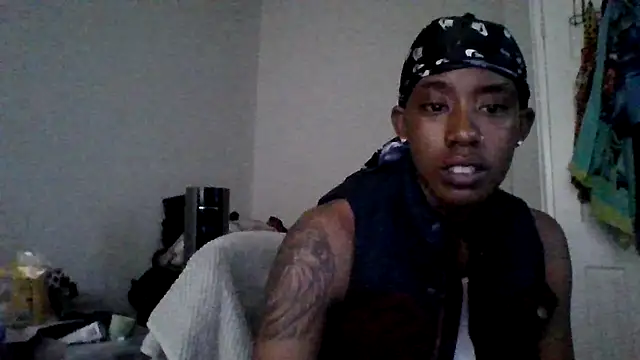 Snapshot of dezzidavill chatting on 14, 5, 2026 dezzidavill online show from 14, 5, 2026