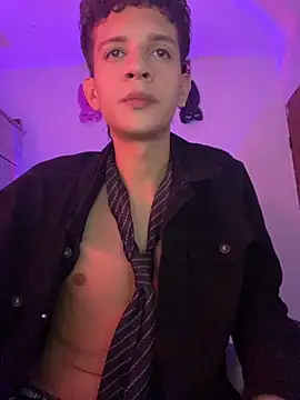 tylernova online show from 24, 10, 2025