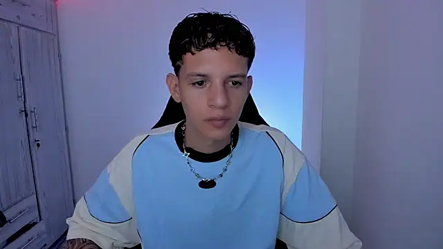 tylernova online show from 23, 4, 2026