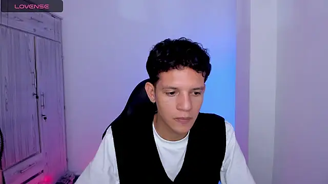 tylernova online show from 12, 6, 2026