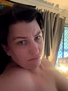 oceanGal25 online show from 2, 12, 2025