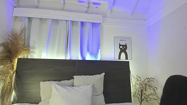 Brianna Maya online show from 31, 3, 2026