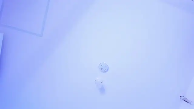 Foxy Kylie online show from 3, 12, 2025