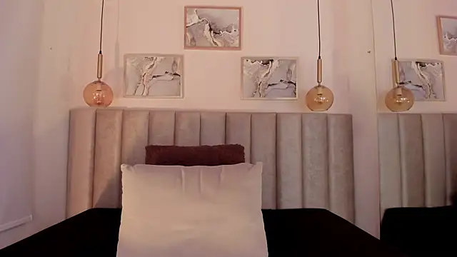 Snapshot of tamara_kisses chatting on 30, 5, 2026 tamara kisses online show from 30, 5, 2026