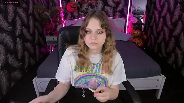 Ame Chan online show from 3, 11, 2025