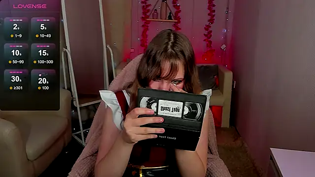 Ame Chan online show from 15, 11, 2025