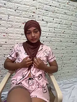 CelestSkyy online show from 8, 11, 2025