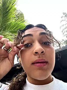 Snapshot of CelestSkyy chatting on 16, 12, 2025 CelestSkyy online show from 16, 12, 2025