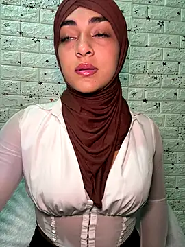 Snapshot of CelestSkyy chatting on 20, 12, 2025 CelestSkyy online show from 20, 12, 2025