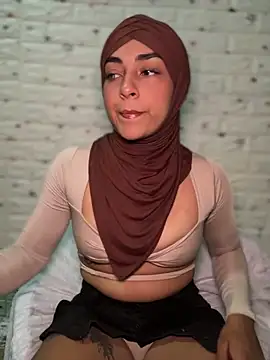 Snapshot of CelestSkyy chatting on 21, 12, 2025 CelestSkyy online show from 21, 12, 2025