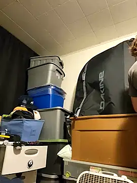 Snapshot of Akdecline chatting on 29, 10, 2025 Akdecline online show from 29, 10, 2025