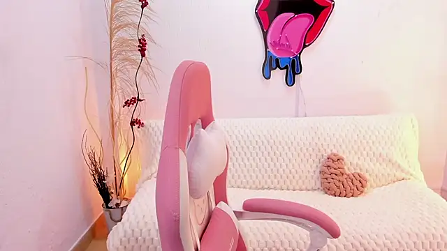 EmmaMyers1 online show from 5, 11, 2025