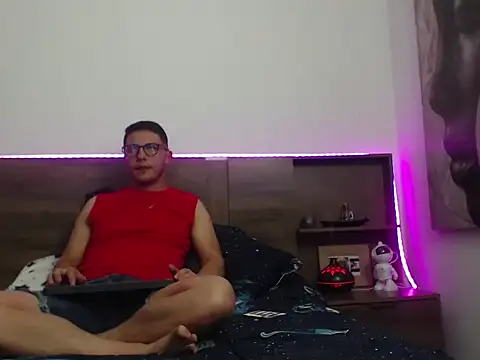 Snapshot of Damian_ferrer01 chatting on 13, 11, 2025 Damian ferrer01 online show from 13, 11, 2025