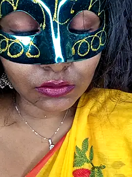 Sweet-Maddlina online show from 15, 4, 2026