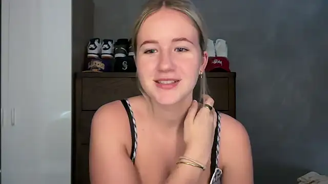 itssosierra online show from 19, 5, 2026