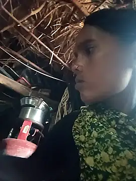 Snapshot of Cutsedi3 chatting on 1, 11, 2025 Cutsedi3 online show from 1, 11, 2025