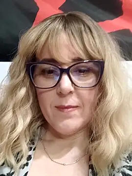 Amelialove42 online show from 18, 2, 2026