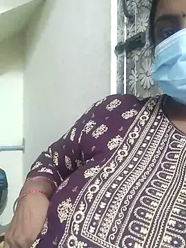 Snapshot of sweetramya chatting on 14, 10, 2025 sweetramya online show from 14, 10, 2025