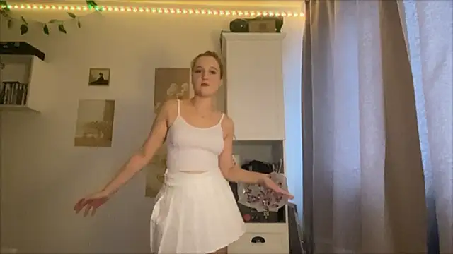 PettyKyper online show from 17, 10, 2025
