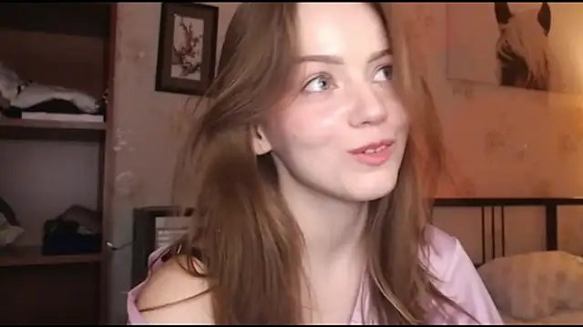 Olivia Mensy online show from 9, 10, 2025