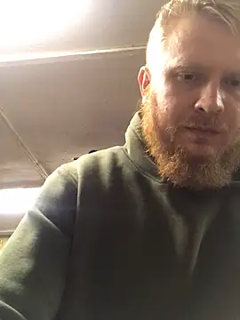 Snapshot of bodywork30 chatting on 16, 10, 2025 bodywork30 online show from 16, 10, 2025