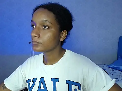 Snapshot of millysweetass chatting on 11, 11, 2025 millysweetass online show from 11, 11, 2025