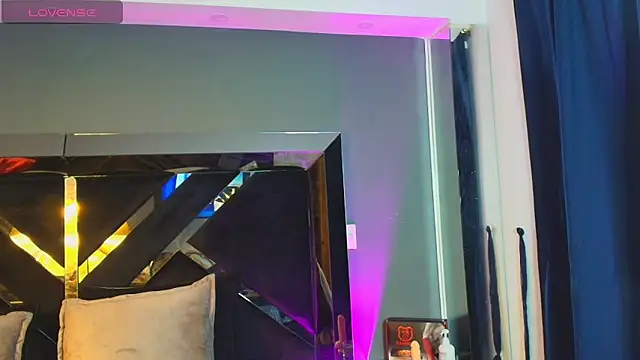Snapshot of Adara_Ferrara chatting on 11, 6, 2026 Adara Ferrara online show from 11, 6, 2026